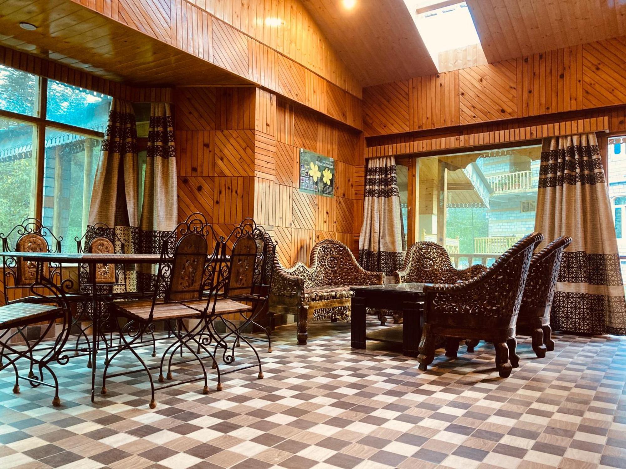 Woods Villa Cottage, Manali Zewnętrze zdjęcie