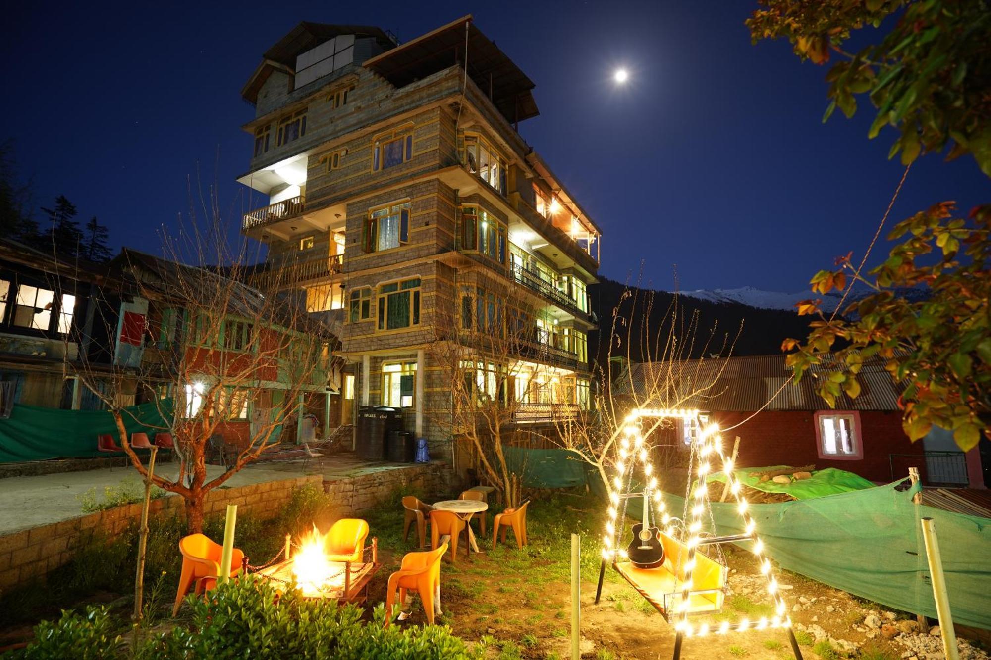 Woods Villa Cottage, Manali Zewnętrze zdjęcie