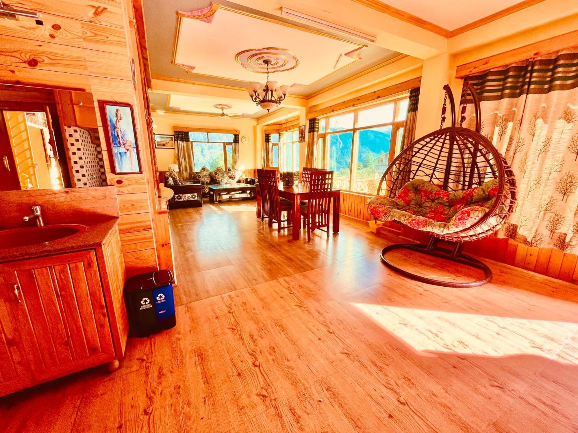 Woods Villa Cottage, Manali Zewnętrze zdjęcie