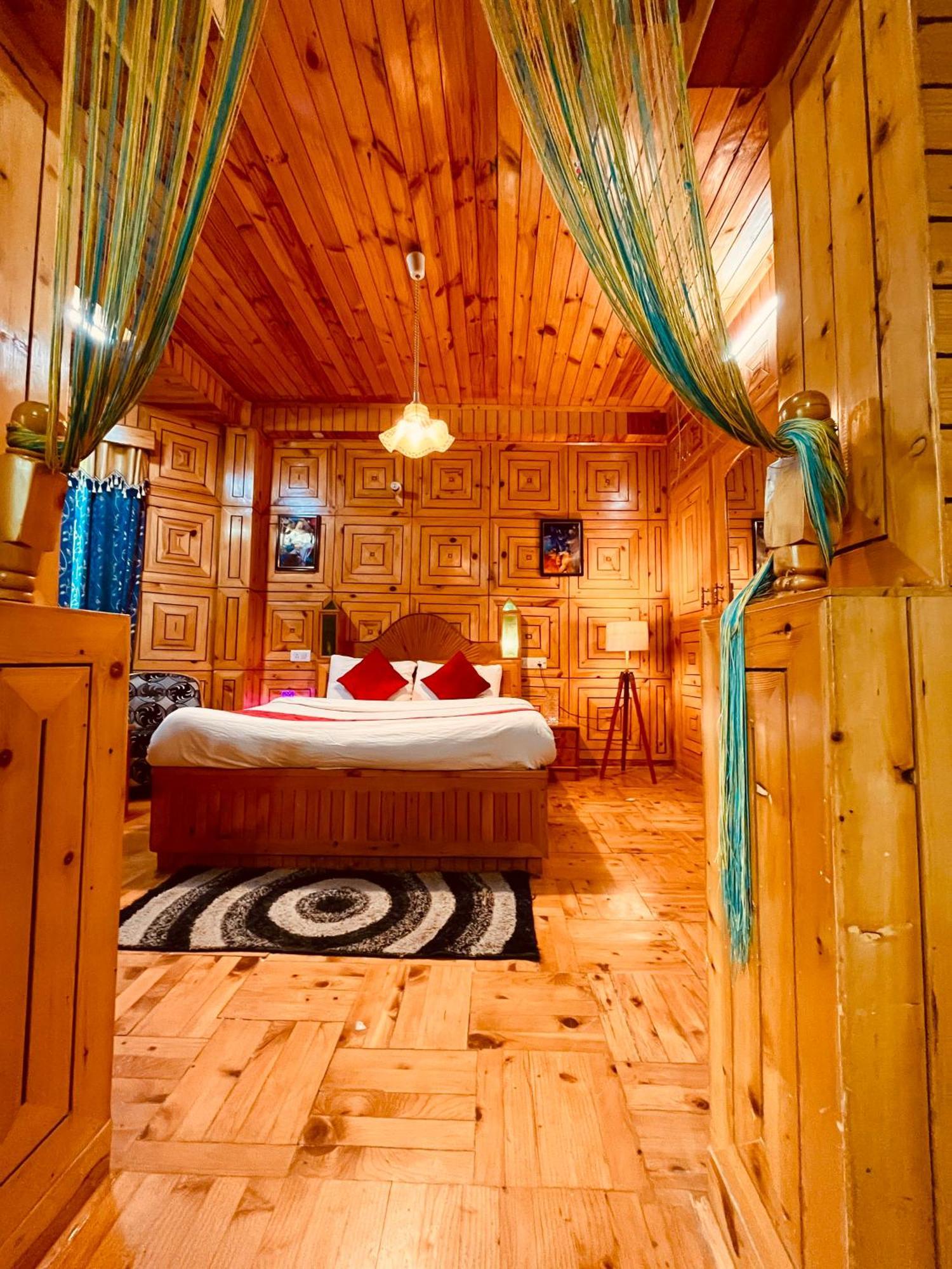 Woods Villa Cottage, Manali Zewnętrze zdjęcie